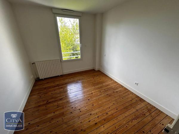 Maison à louer 4 pièces 75m² Cholet (49300)