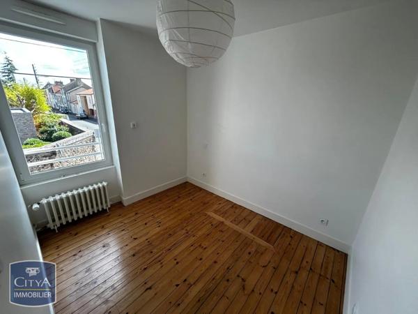 Maison à louer 4 pièces 75m² Cholet (49300)