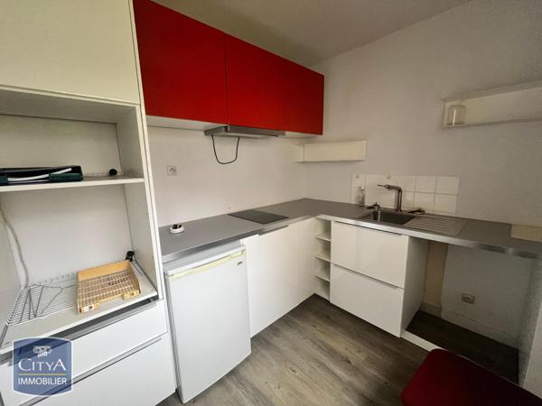 Appartement à louer 1 pièce 32.34m² Angers (49000)