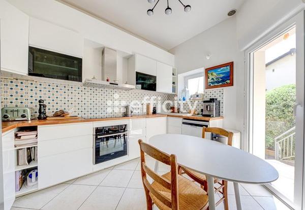 Maison 9 pièces - 200 m² Bien prestige