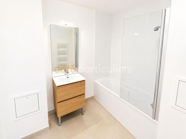 Location
                Appartement60,5 m² - 3 Pièces -
                    LENS (62300)