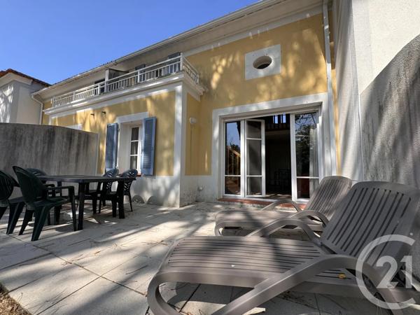 Maison à vendre  3 pièces - 58,67 m 2   COEX  - 85