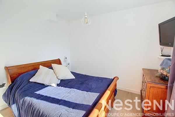 MAISON A VENDRE A LORGUES de 106 m2 de plain pied avec piscine sur un terrain clos de 2676m²