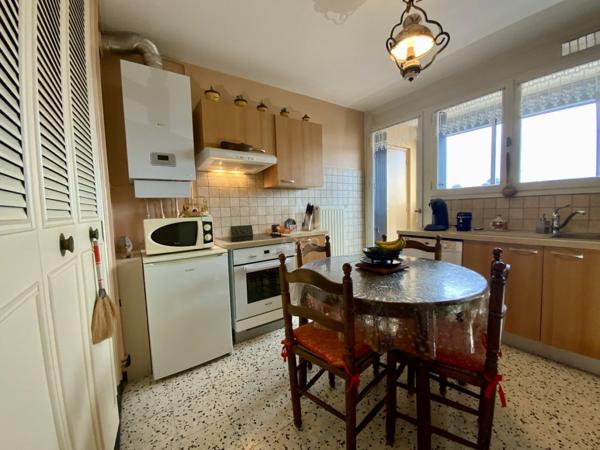 Hérault (34) - Balaruc les bains - Vente T3 avec 2 loggias, cave, parking et ascenseur