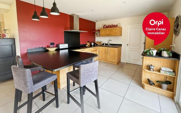 Maison à vendre    6 pièces •  Castres