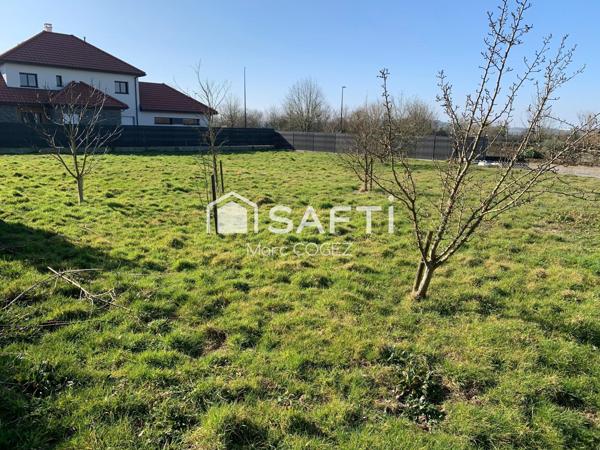 Terrain constructible de 939m2