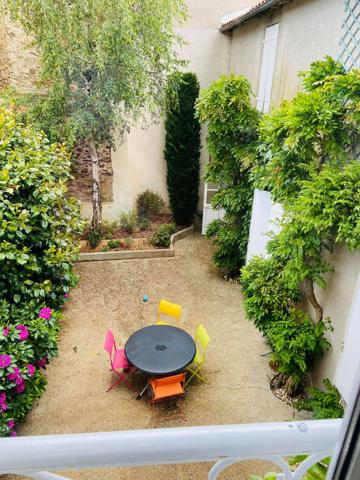 Maison 7 pièces 218 m2