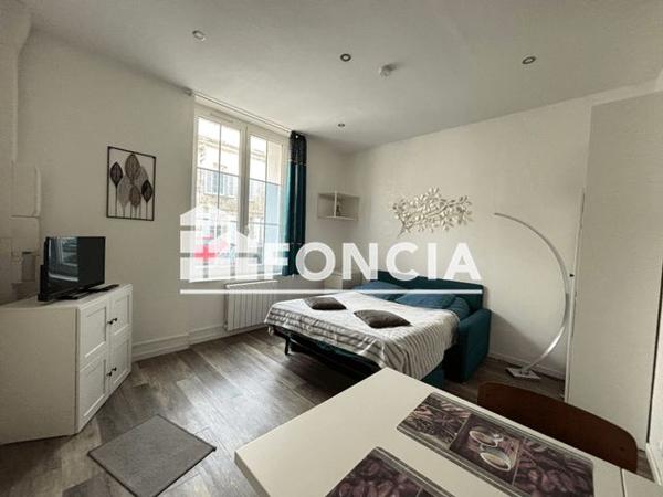 Location Studio meublé 25 m² - 34-36 RUE CHANZY Rochefort 17300