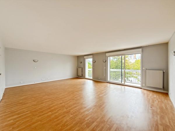 Dept de la Vienne (86) Appartement de standing à vendre 4 pièces CHATELLERAULT (86)