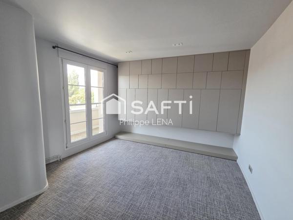F3 design, 72 m², 2 chambres, hyper-centre / gare