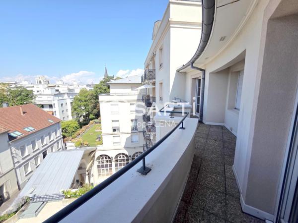 F3 design, 72 m², 2 chambres, hyper-centre / gare