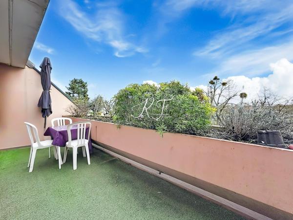 Appartement de 3 pièces avec terrasse
