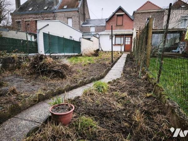 Saint quentin - 2 ch - garage et jardin