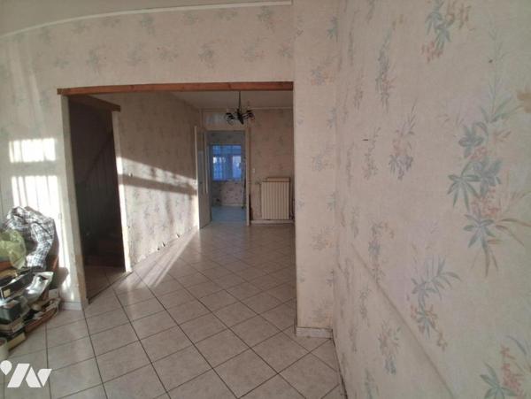 Saint quentin - 2 ch - garage et jardin