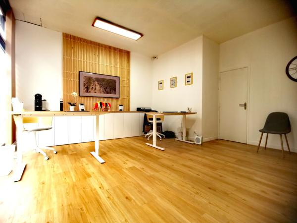 Location
                Local commercial31 m² - TOURS (37000)