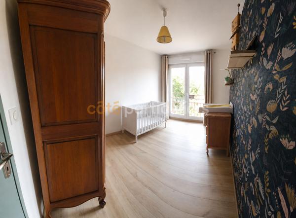 Vente
                Appartement77,85 m² - 4 Pièces -
                    ORLEANS (45100)