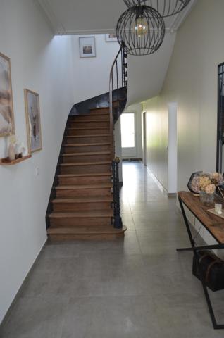 Maison de Maître rénovée de 220M² et annexe de 40M² en centre ville de Mamers