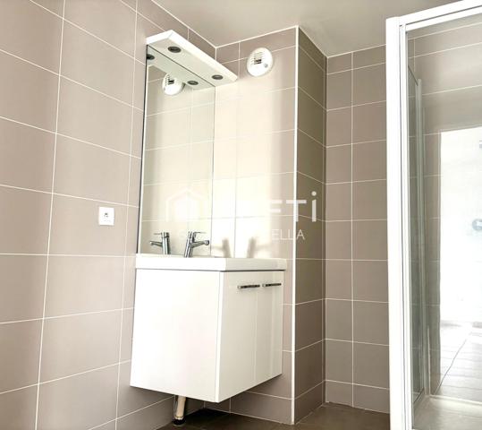 T3 RECENT AVEC TERASSE - VUE MONTAGNES, RESIDENCE SECURISEE