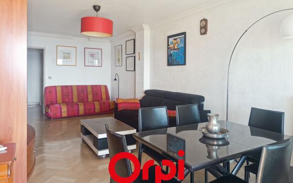 Appartement à vendre    2 pièces • 52 m2 Bandol