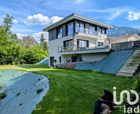 Maison à vendre 5 pièces 187 m² Saint-Sixt