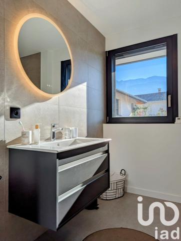 Maison à vendre 5 pièces 187 m² Saint-Sixt