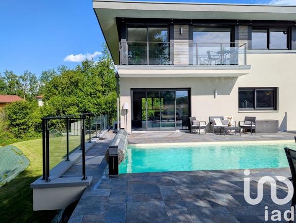 Maison à vendre 5 pièces 187 m² Saint-Sixt