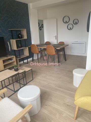 Appartement à louer 4 pièces de 63 m²