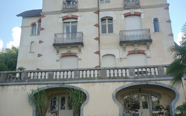 Appartement à vendre    2 pièces • 66 m2 Dax