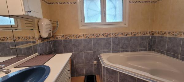 Belle propriété de 167 m² dans un écrin de verdure ou règne le calme et la sérénité