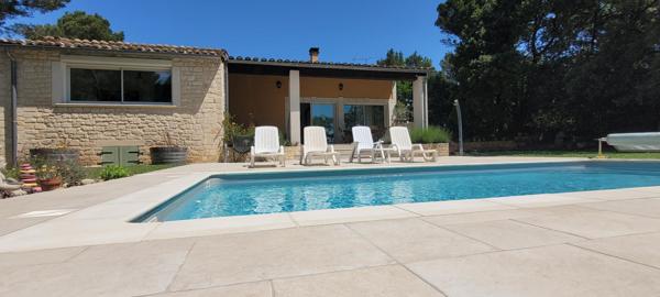 Belle propriété de 167 m² dans un écrin de verdure ou règne le calme et la sérénité