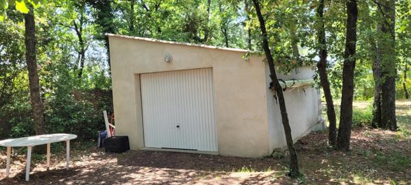 Belle propriété de 167 m² dans un écrin de verdure ou règne le calme et la sérénité