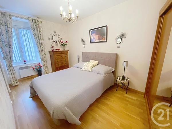 Appartement T4 à vendre  4 pièces - 99,69 m2 DINAN - 22