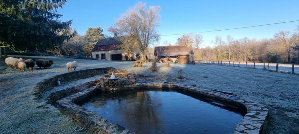 Longère Bretoncelles 5 pièce(s)