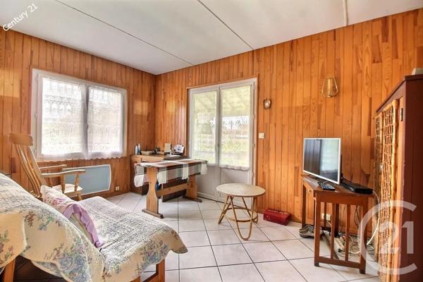 Maison à vendre  3 pièces - 46,50 m 2   CHATEAU THIERRY  - 02