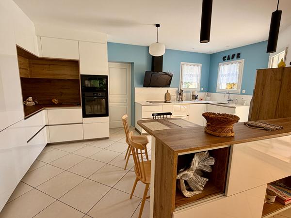 Maison Saint Nazaire 8 pièce(s) 149 m2