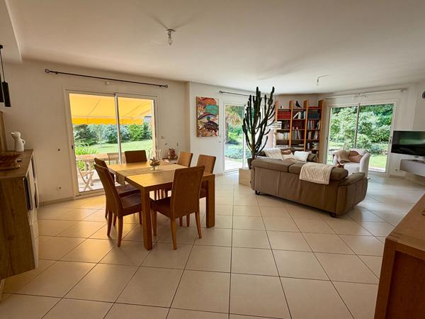 Maison Saint Nazaire 8 pièce(s) 149 m2