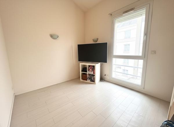 Studio 28.59 m2 avec mezzanine en dernier étage