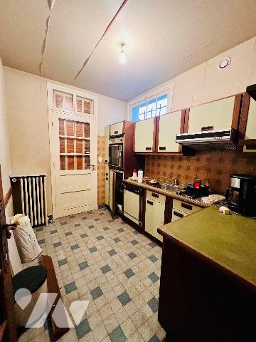 SAINT-CYR-SUR-LOIRE - Rue Victor Hugo
Maison à rénover - 112,87 m² habitables - Jardin