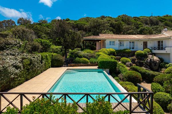Vente Villa de luxe Coti-Chiavari 8 Pièces 280 m²
