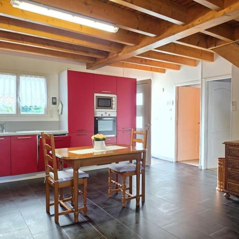 Vente / Maison mitoyenne à Hinx (40180)