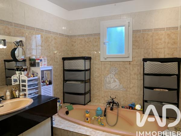 Maison à vendre 5 pièces 115 m² Arveyres