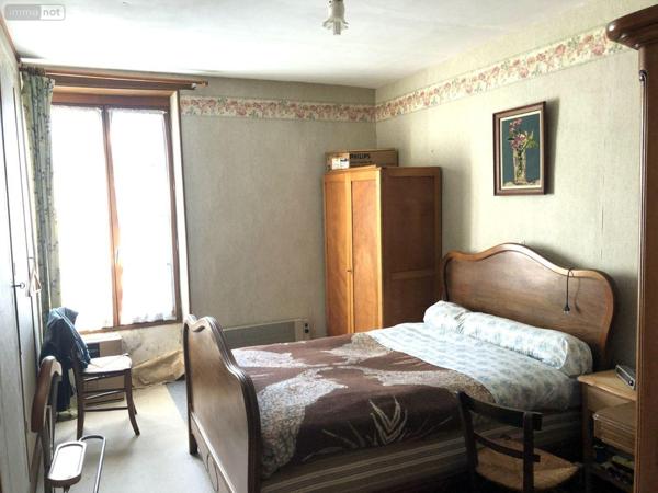 Maison de ville à vendre à Bonnétable dans la Sarthe (72110), ref : 079/2015