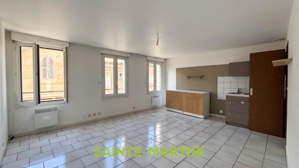 Niort Centre. Appartement T2. Niort (79000)