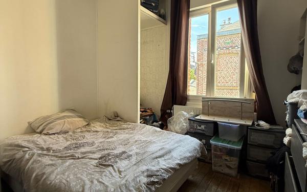 Maison à vendre    7 pièces • 250 m2 Saint-Quentin