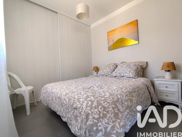 Location appartement 2 pièces 33 m² Hyères