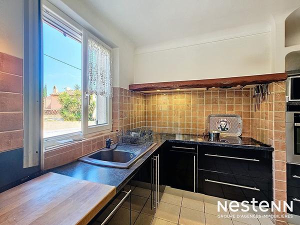 Maison Cogolin 4 pièce(s) 117 m2 + piscine et garage à proximité des commerces