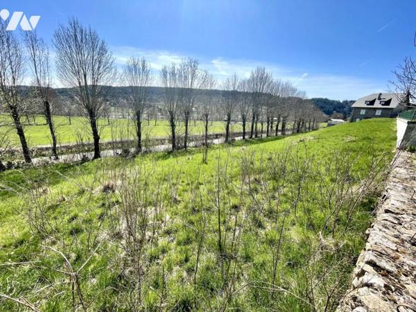 TERRAIN A BATIR AU MALZIEU VILLE