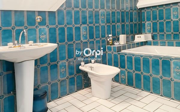 Maison à vendre    5 pièces •  Montluçon