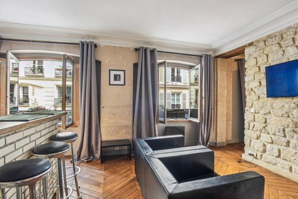 Grenelle-carrefour croix rouge : Appartement 64 M2- 2 chambres