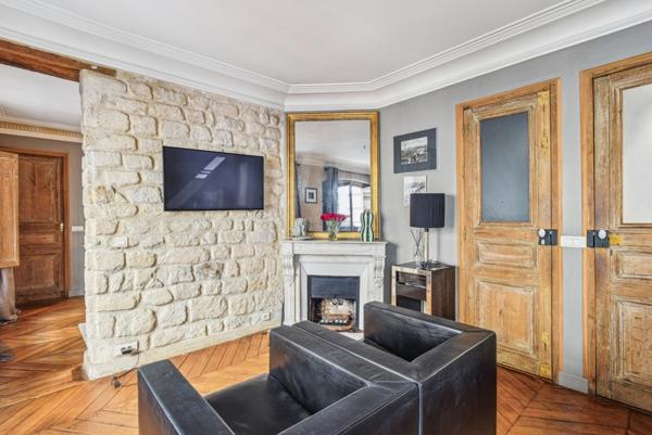 Grenelle-carrefour croix rouge : Appartement 64 M2- 2 chambres